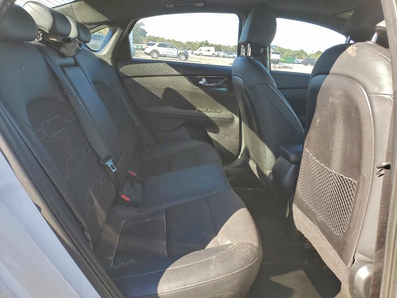 Фото 10 - KIA FORTE