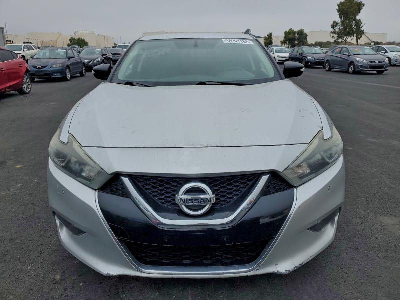 Фото 5 - NISSAN MAXIMA