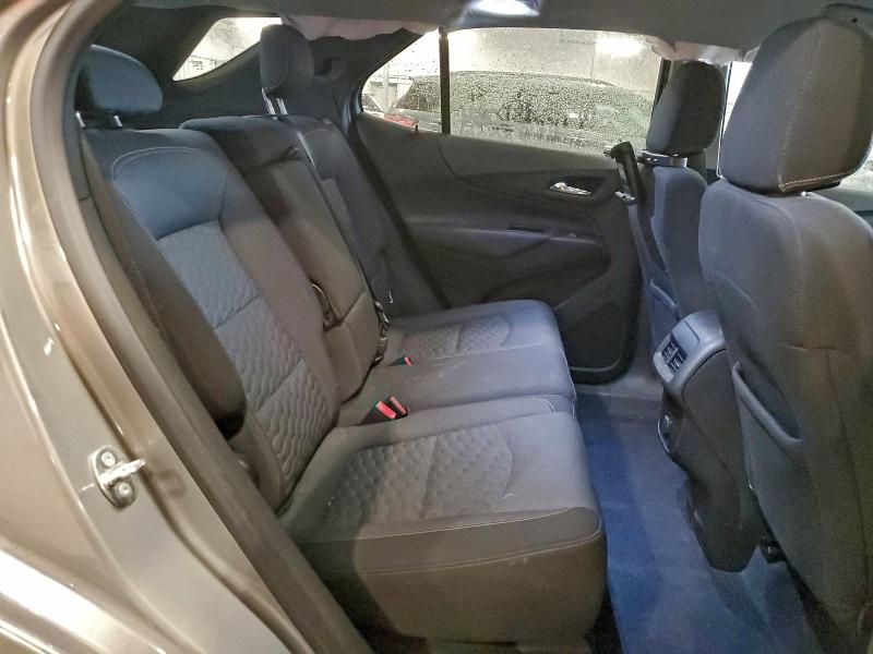 Фото 11 - CHEVROLET EQUINOX