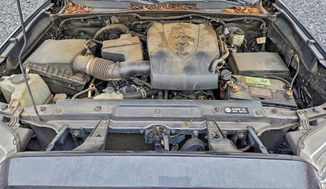 Фото 11 - TOYOTA TACOMA