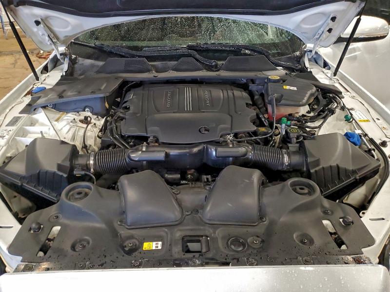 Фото 11 - JAGUAR XJ