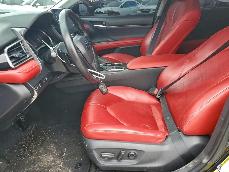 Фото 7 - TOYOTA CAMRY