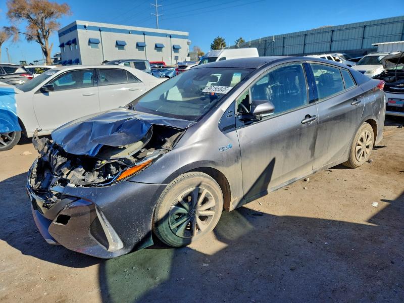 Фото 1 - TOYOTA PRIUS