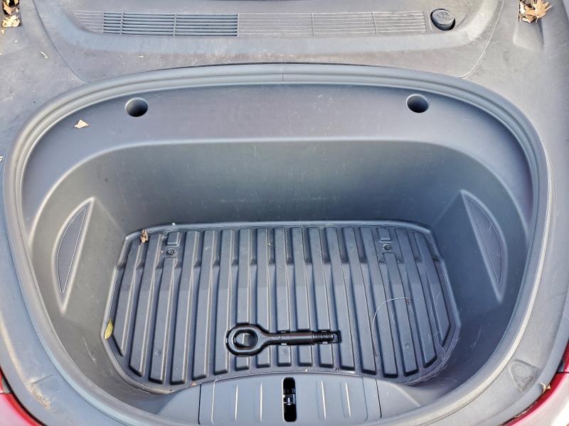 Фото 11 - TESLA MODEL 3