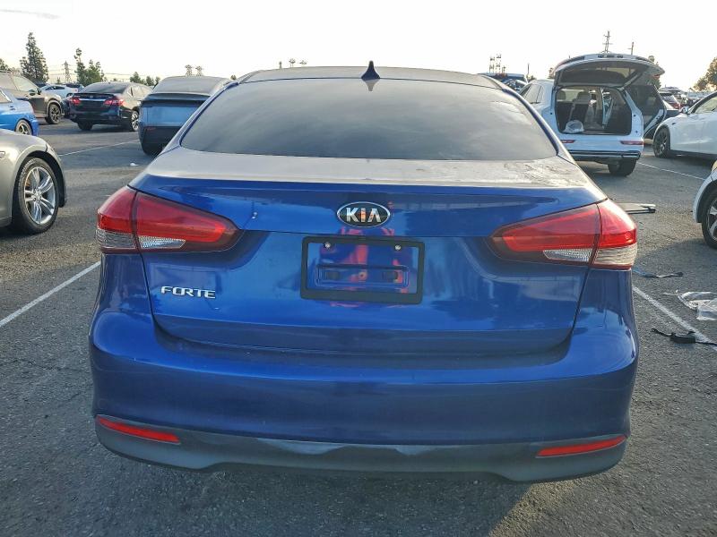 Фото 6 - KIA FORTE