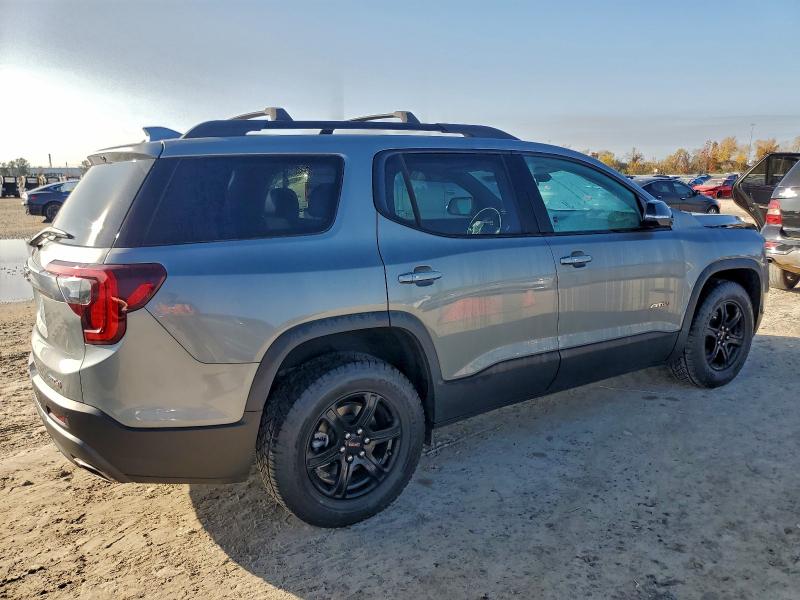 Фото 3 - GMC ACADIA