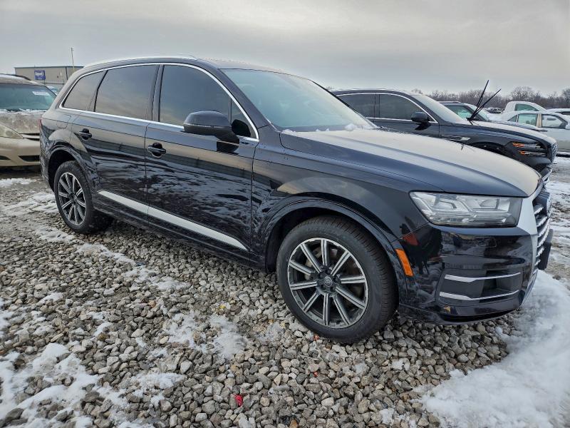 Фото 4 - AUDI Q7