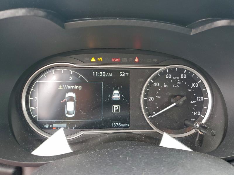 Фото 9 - NISSAN VERSA