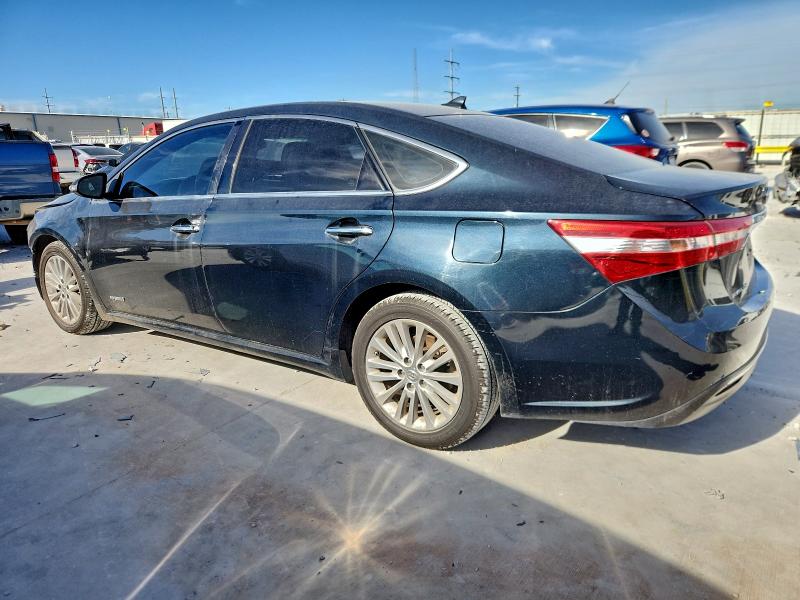 Фото 2 - TOYOTA AVALON