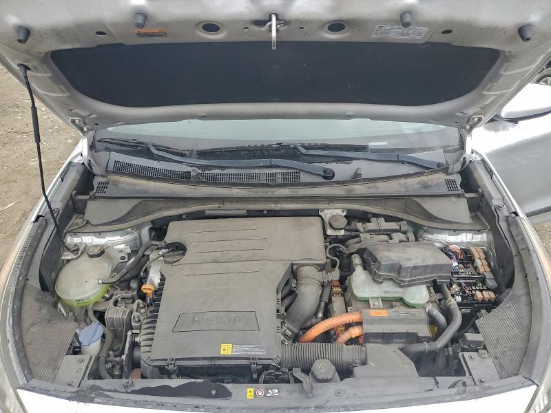 Фото 12 - KIA NIRO