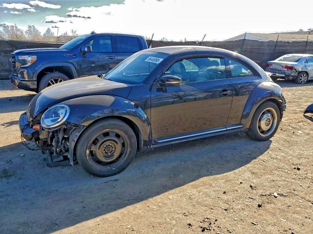 VOLKSWAGEN BEETLE 2018 VIN 3VWFD7AT8JM705141