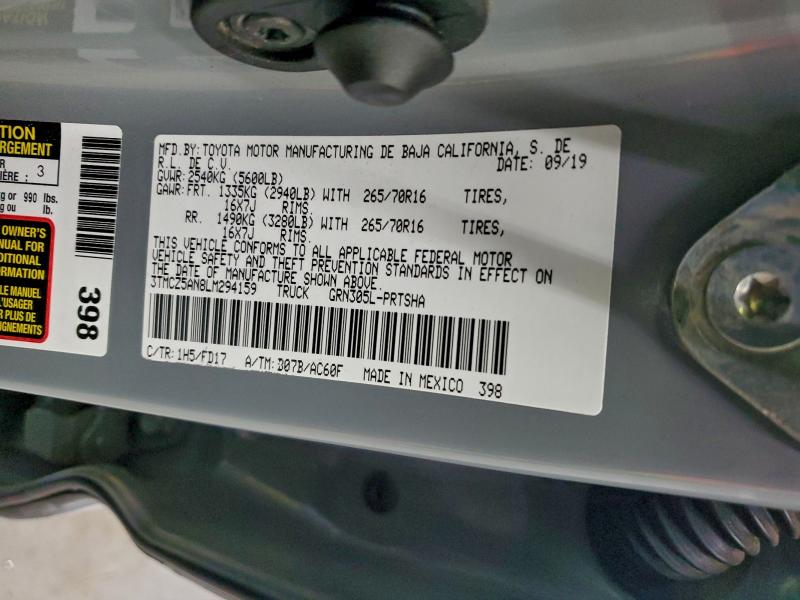 Фото 12 - TOYOTA TACOMA