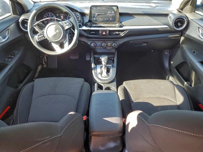 Фото 8 - KIA FORTE