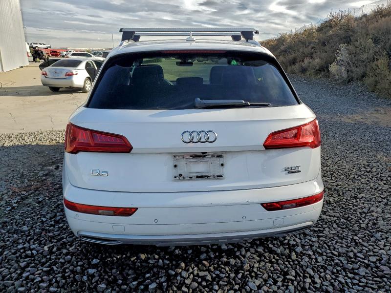 Фото 6 - AUDI Q5