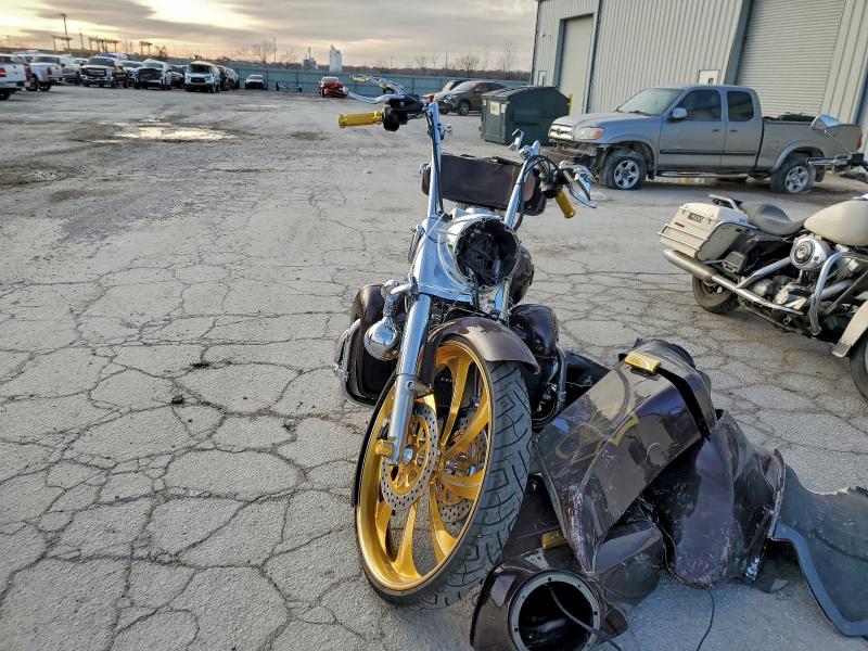 HARLEY-DAVIDSON FL 2022