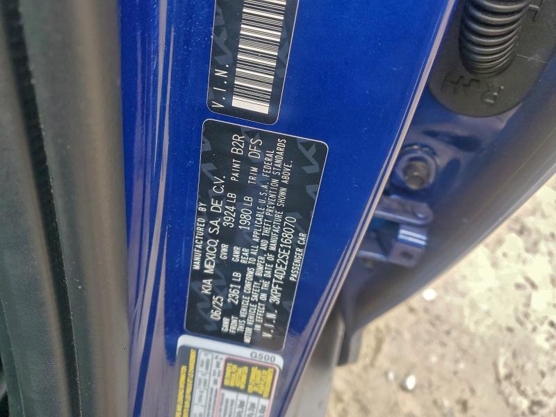 Фото 12 - KIA K4 LX