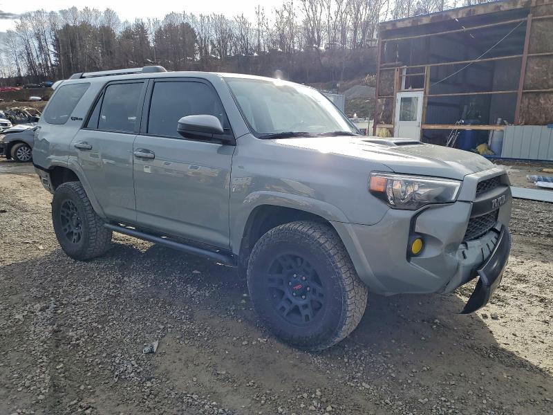 Фото 4 - TOYOTA 4RUNNER