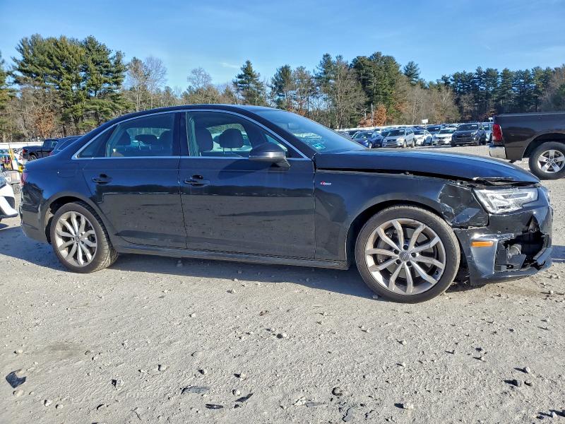 Фото 4 - AUDI A4