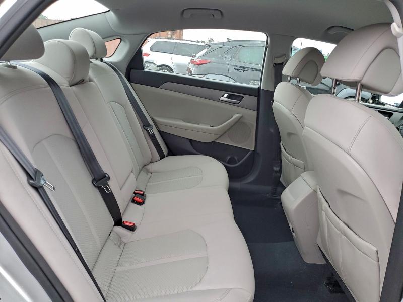 Фото 10 - HYUNDAI SONATA