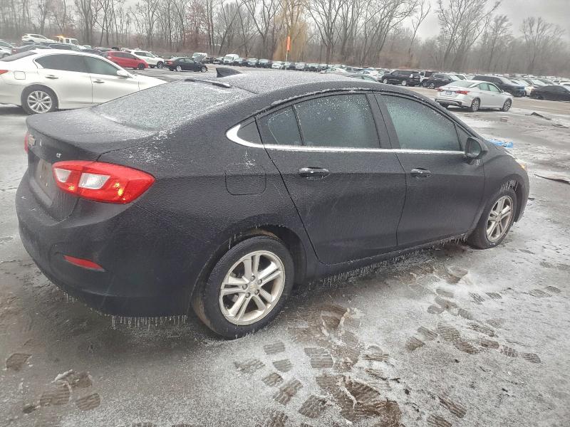 Фото 3 - CHEVROLET CRUZE