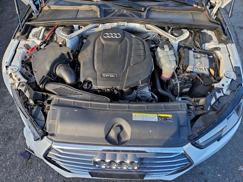 Фото 11 - AUDI A4