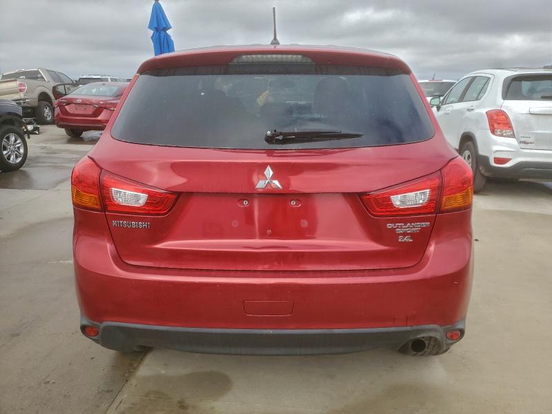 Фото 6 - MITSUBISHI OUTLANDER