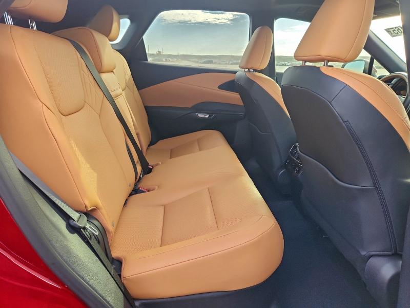 Фото 11 - LEXUS RX350