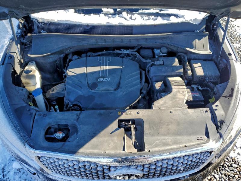 Фото 12 - KIA SORENTO