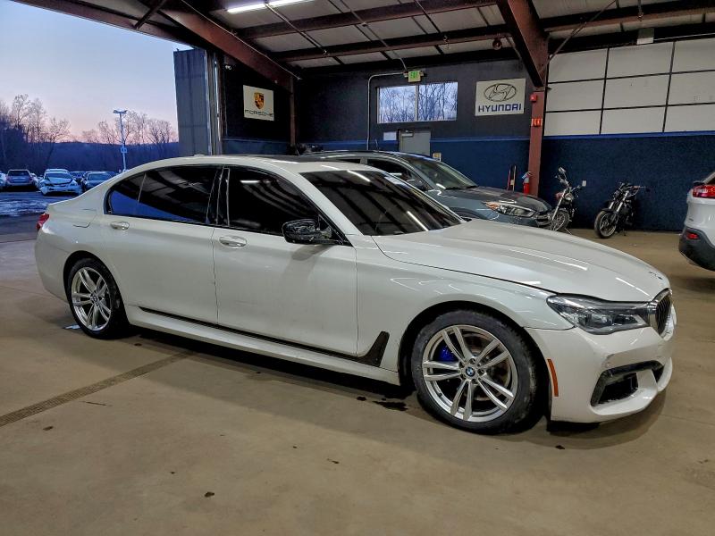 Фото 4 - BMW 7 SERIES