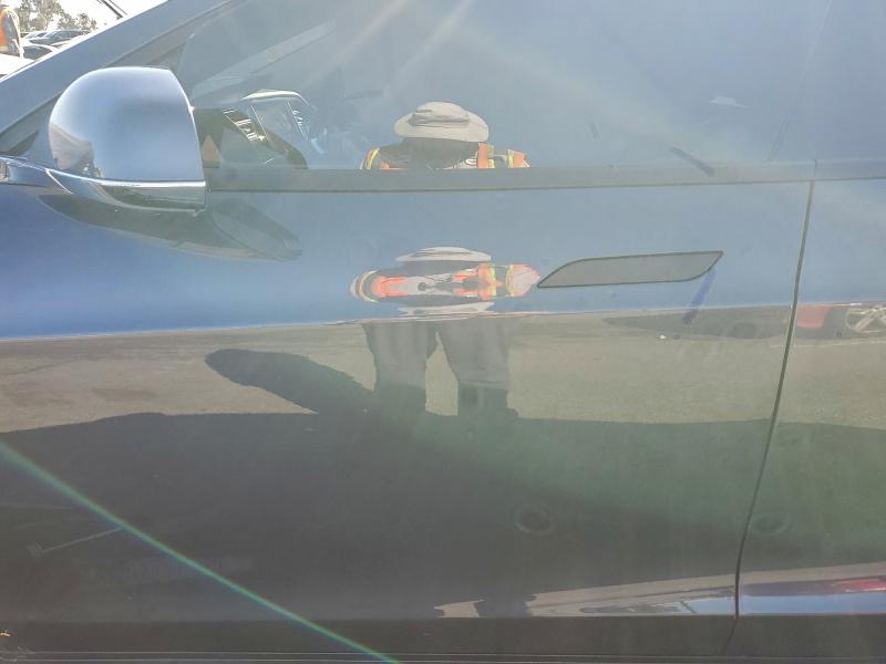 Фото 7 - TESLA MODEL S