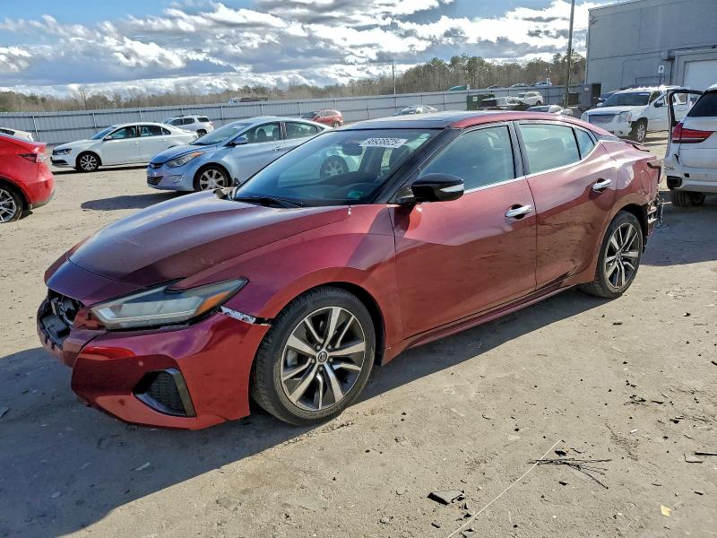 Фото 1 - NISSAN MAXIMA