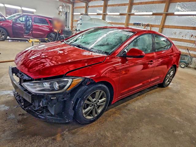 Фото 1 - HYUNDAI ELANTRA