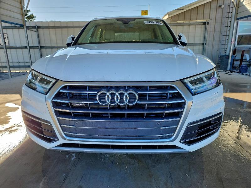 Фото 5 - AUDI Q5