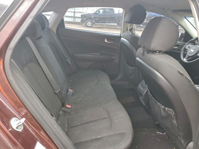 Фото 10 - KIA OPTIMA