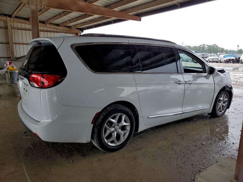 Фото 3 - CHRYSLER PACIFICA