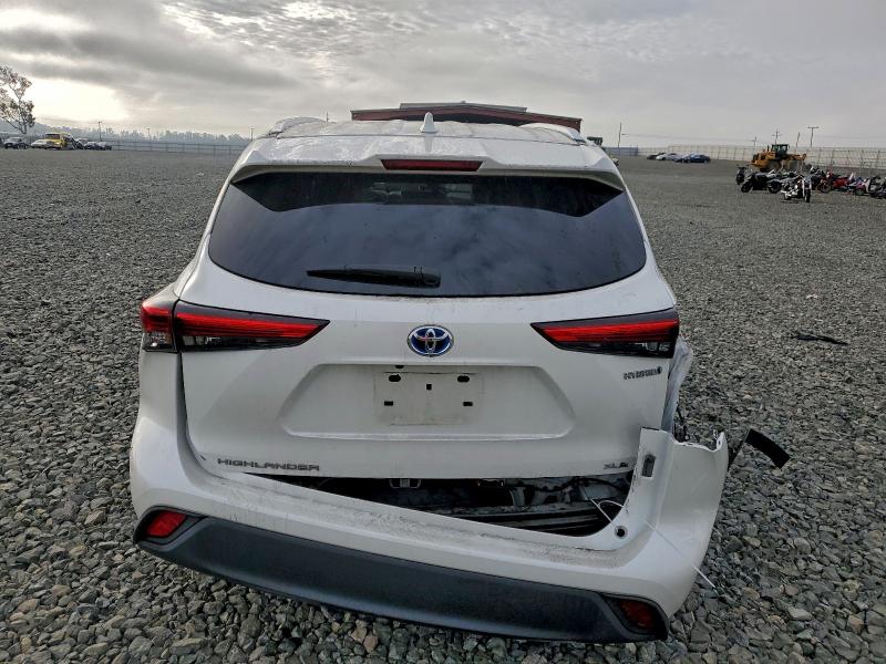 Фото 6 - TOYOTA HIGHLANDER