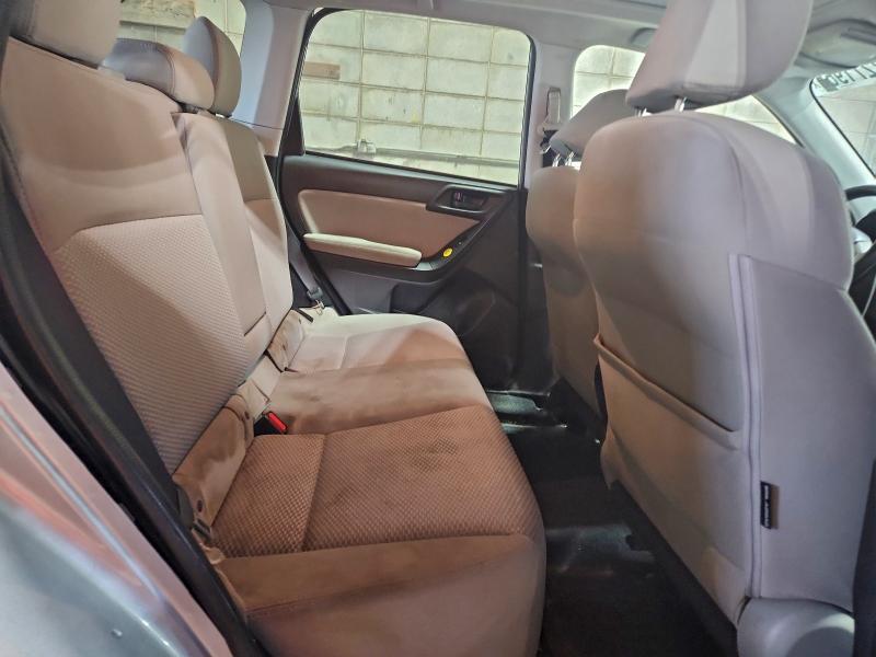 Фото 11 - SUBARU FORESTER