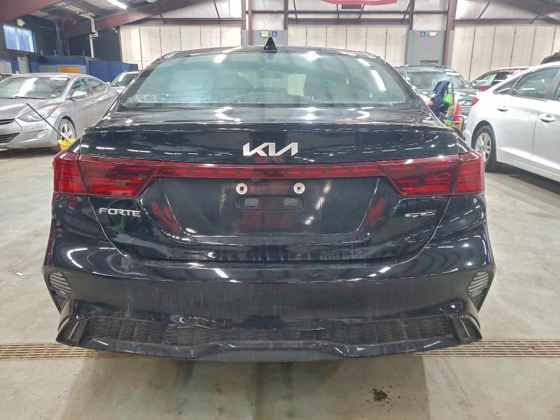 Фото 6 - KIA FORTE