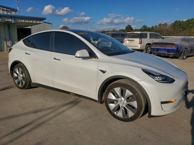 Фото 4 - TESLA MODEL Y