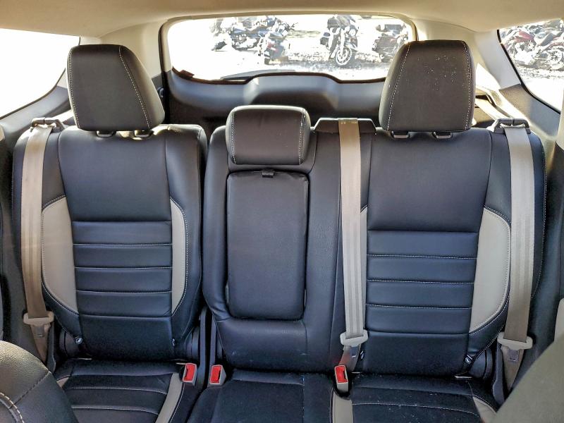 Фото 10 - FORD ESCAPE