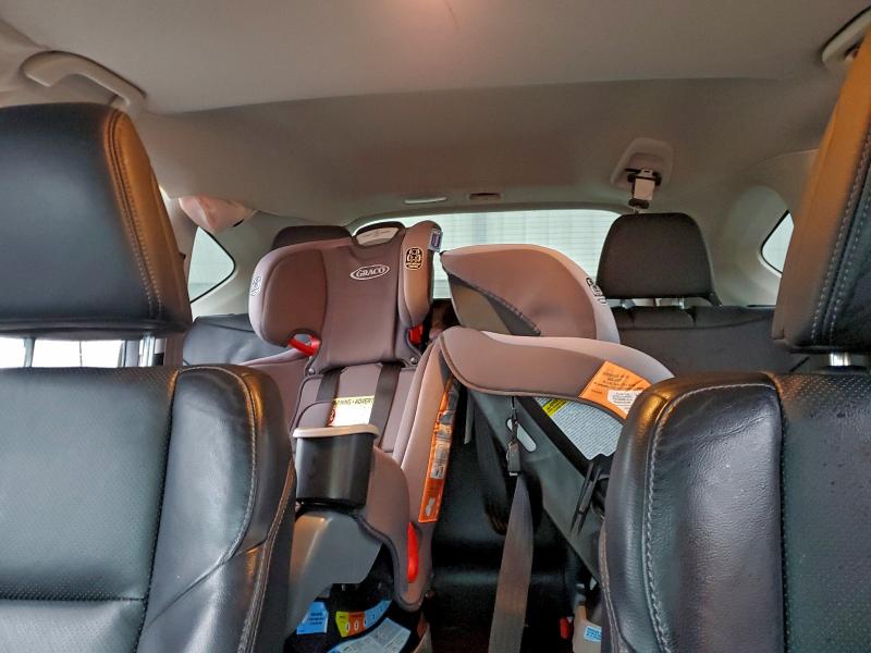 Фото 10 - HONDA CRV