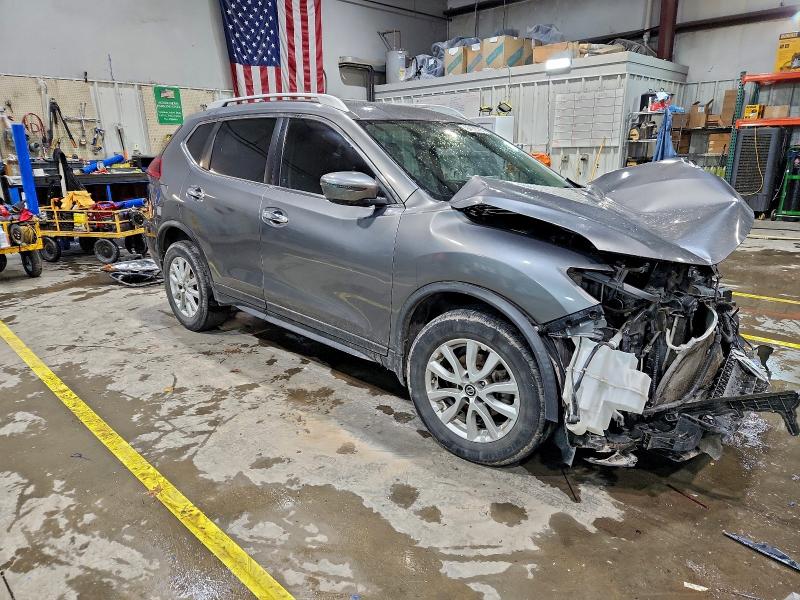 Фото 4 - NISSAN ROGUE