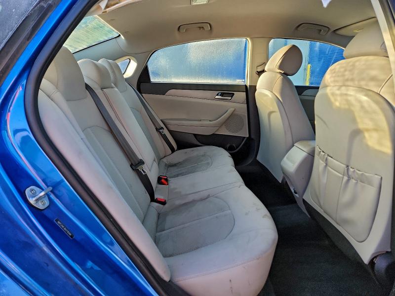 Фото 10 - HYUNDAI SONATA