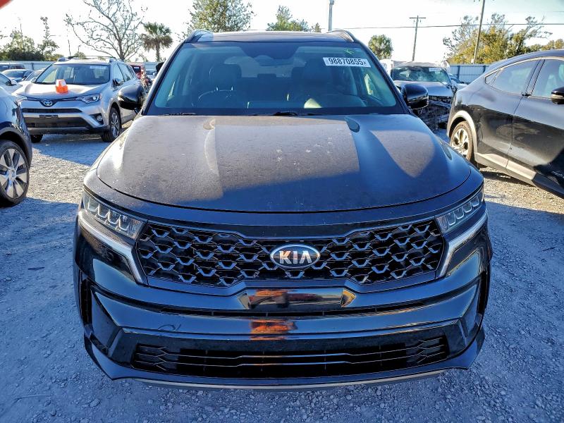 Фото 5 - KIA SORENTO