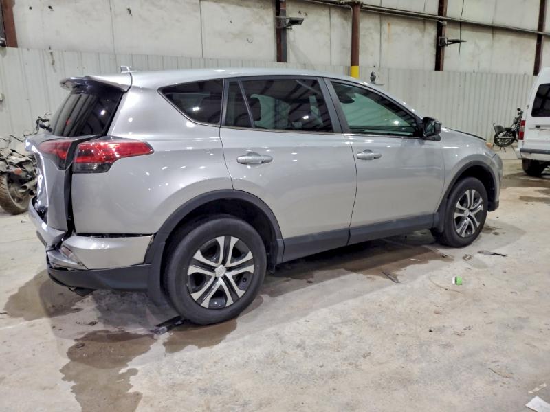 Фото 3 - TOYOTA RAV4