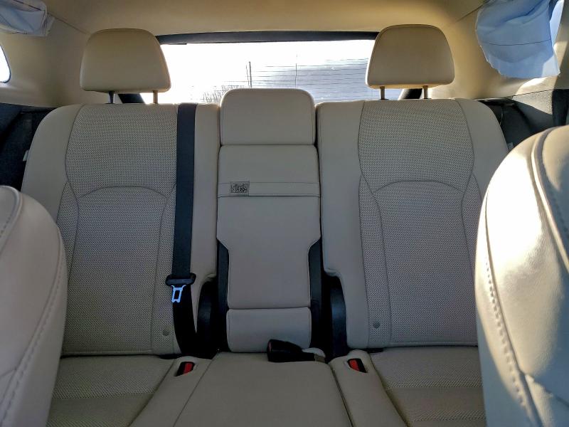 Фото 10 - LEXUS RX350