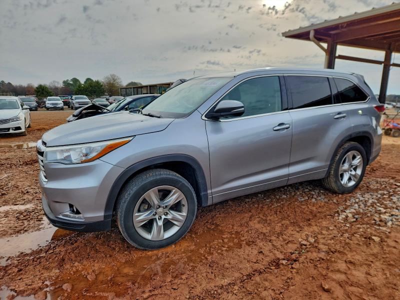 Фото 1 - TOYOTA HIGHLANDER