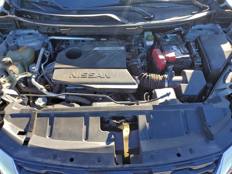 Фото 11 - NISSAN ROGUE