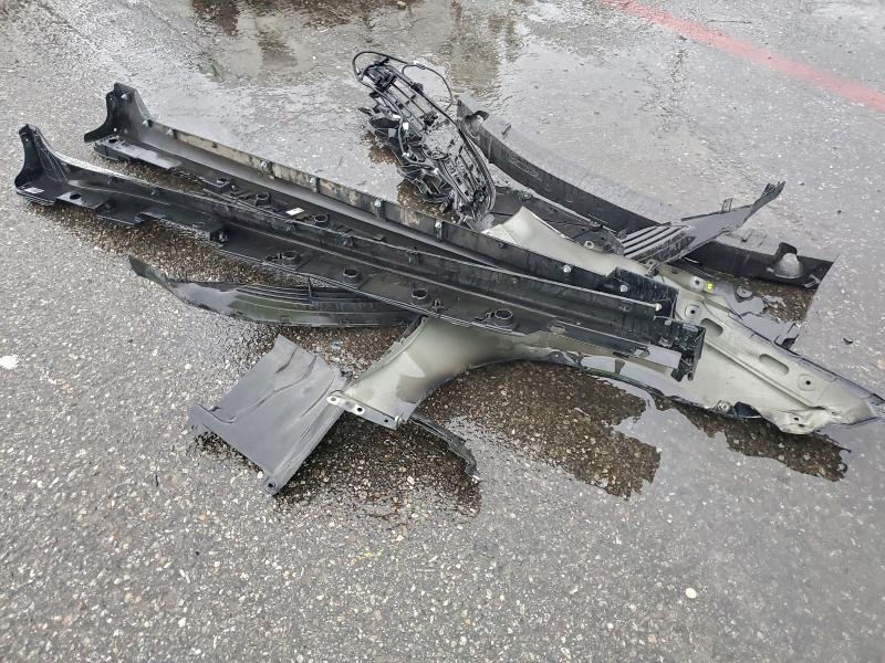 Фото 12 - TOYOTA PRIUS