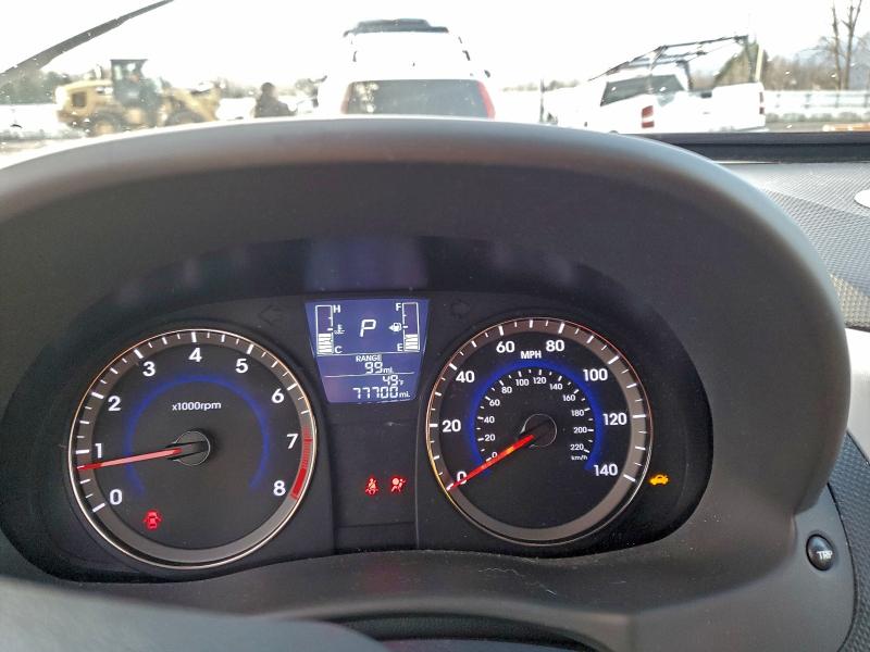 Фото 9 - HYUNDAI ACCENT